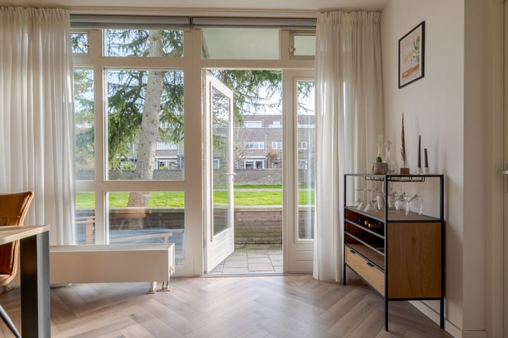 Foto 21 van Puntkroos 44