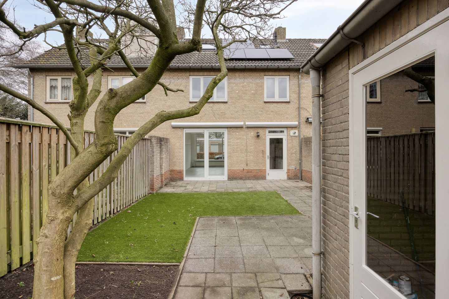 Foto 5 van Van Limburg Stirumstraat 32