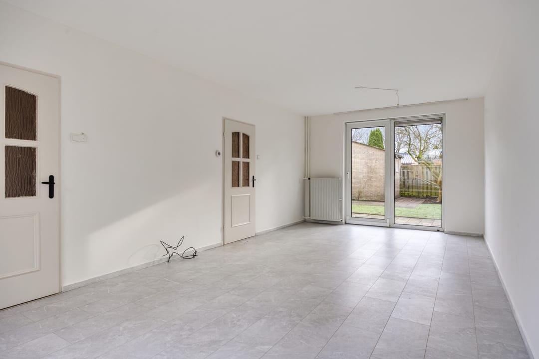 Foto 11 van Van Limburg Stirumstraat 32