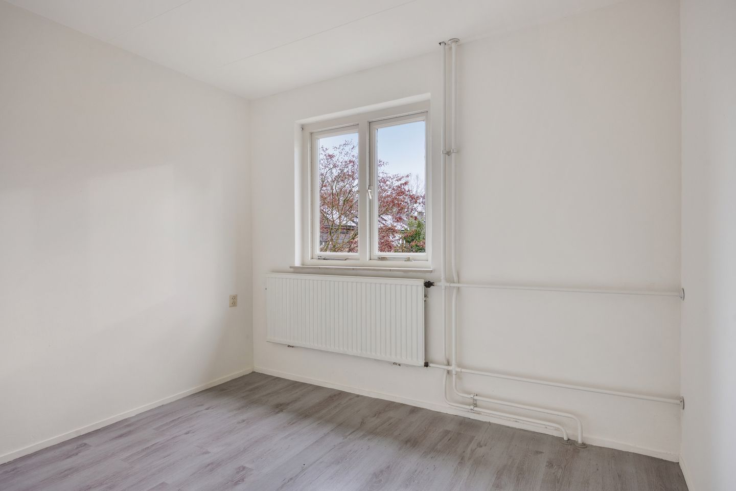 Foto 29 van Van Limburg Stirumstraat 32