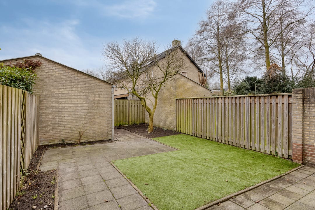 Foto 37 van Van Limburg Stirumstraat 32