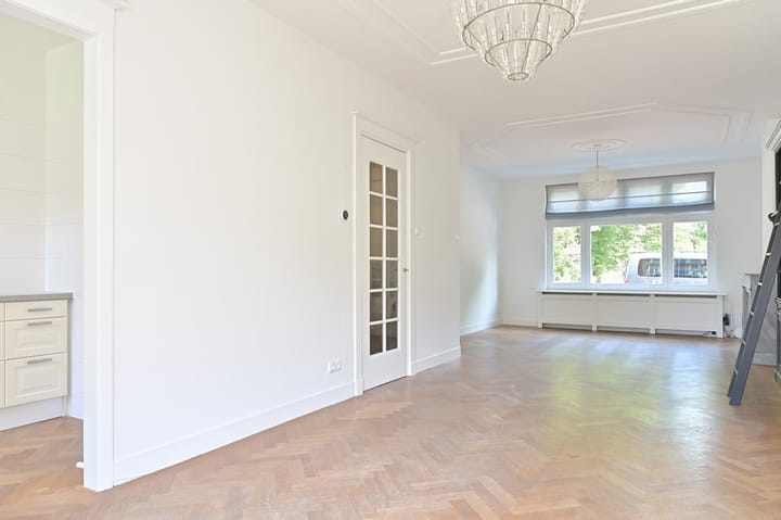 Foto 12 van Burnierstraat 22