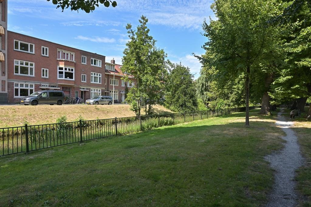 Burnierstraat 22, Den Haag