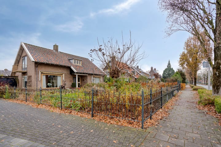 Photo 40 of Lansinkstraat 7