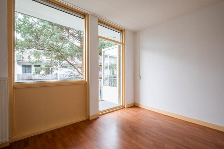 Photo 18 of Balboastraat 38-2