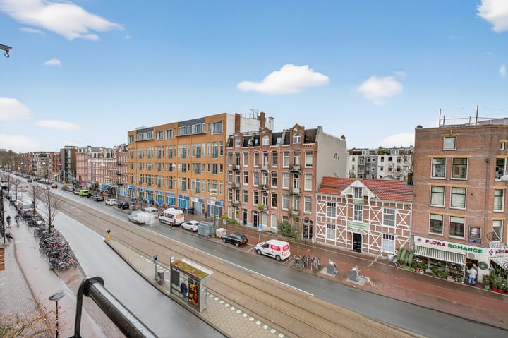 Photo 3 of Frederik Hendrikstraat 130-3