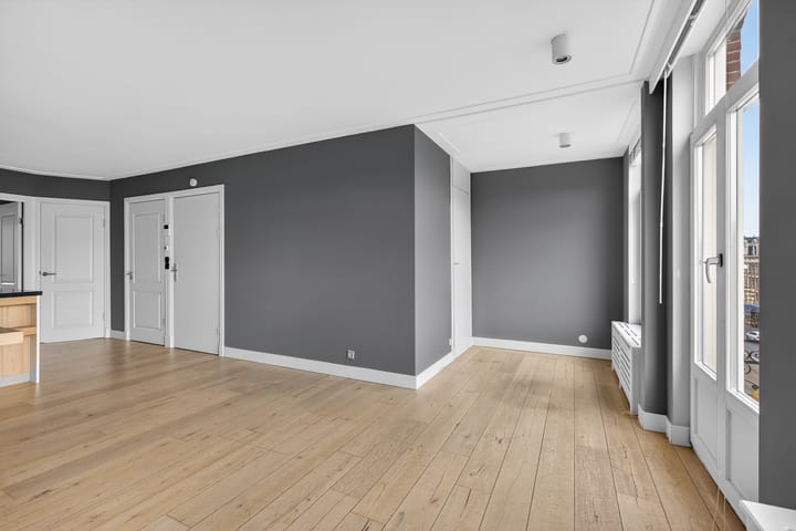 Photo 9 of Frederik Hendrikstraat 130-3