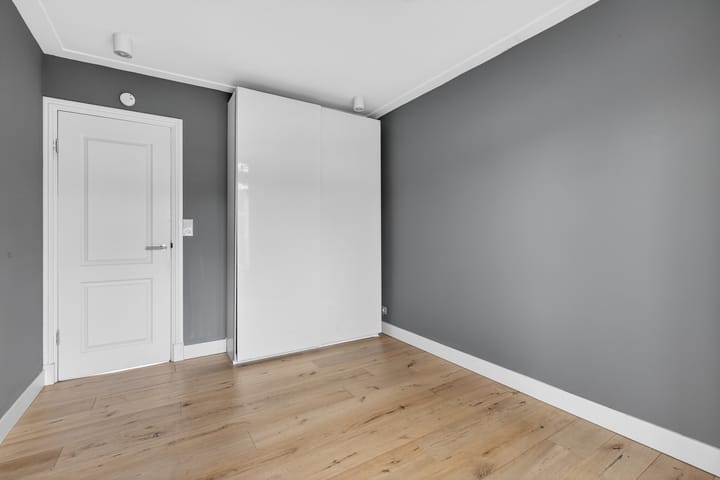 Photo 19 of Frederik Hendrikstraat 130-3