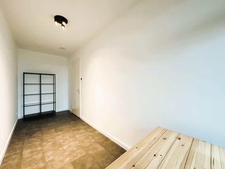 Foto 16 van Lutonhof 393