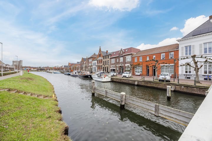 Foto 30 van van Milstraat 5