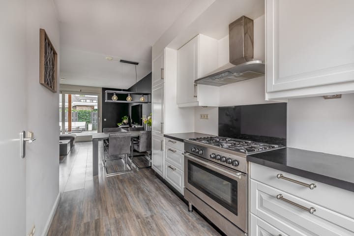 Photo 13 of Dorpsstraat 31