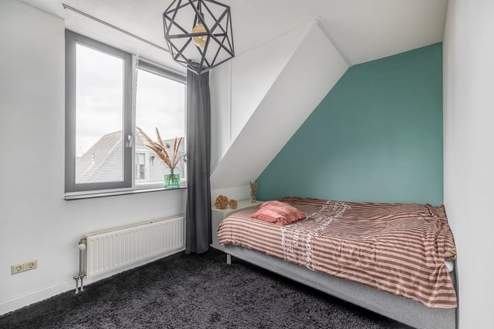 Photo 17 of Dorpsstraat 31