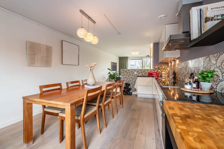 Foto 15 van Eikenweg 6-E