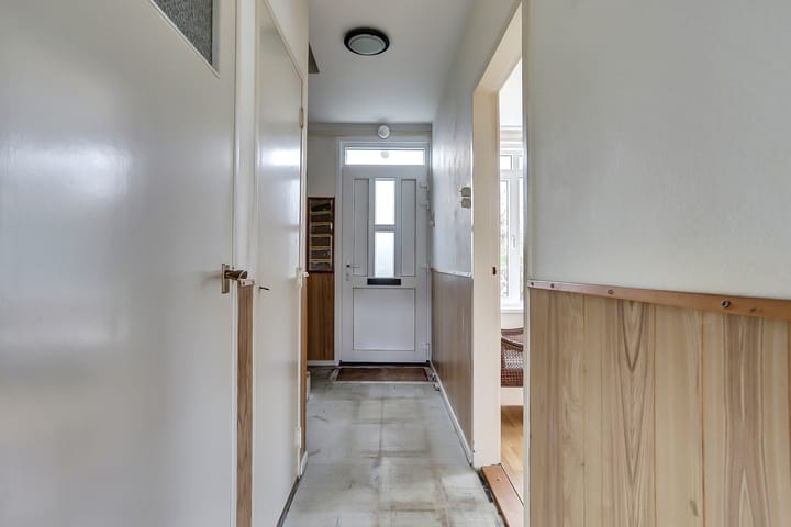 Photo 4 of Van Goghstraat 2