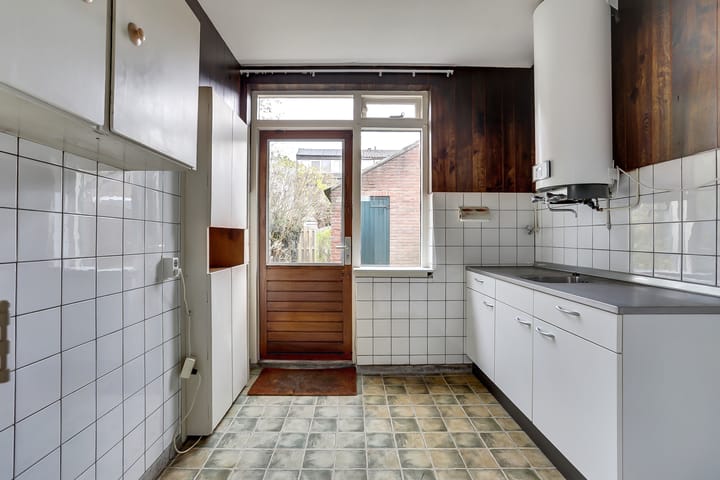 Foto 11 van Van Goghstraat 2