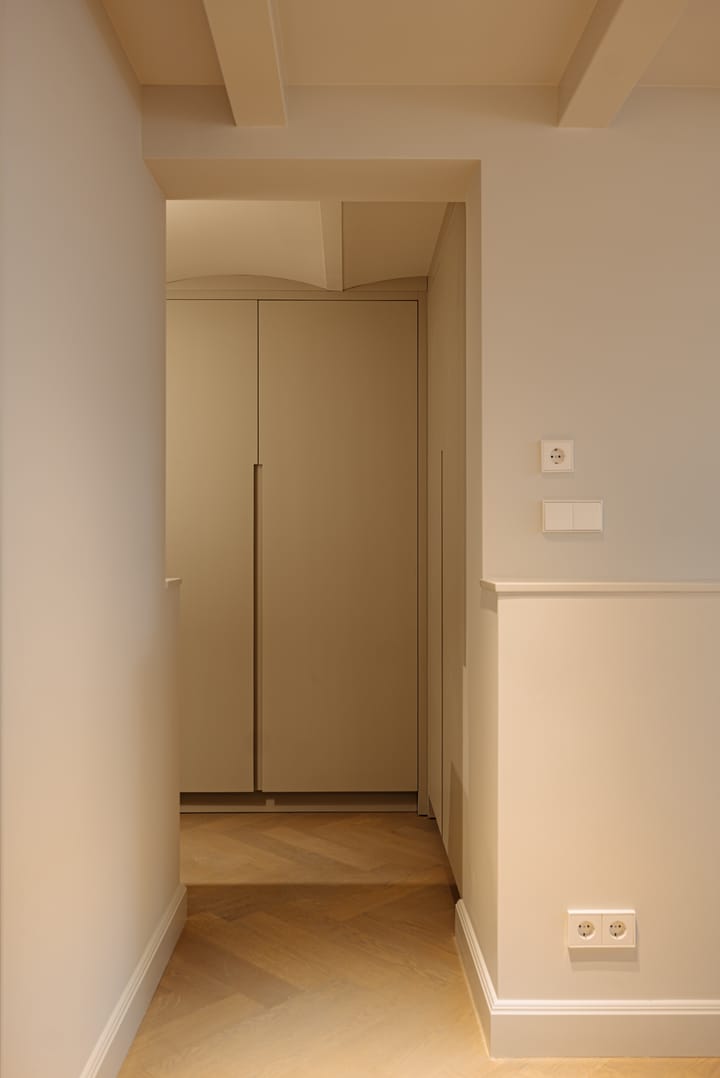 Photo 35 of Johannes Verhulststraat 143-B