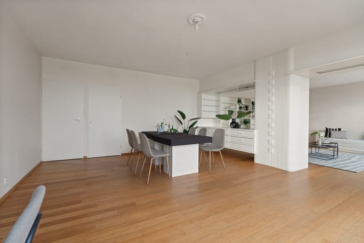 Foto 8 van Utrechtseweg 145-125