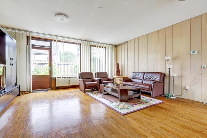 Photo 2 of Bizetstraat 35