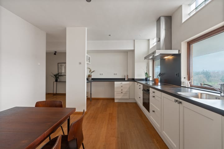 Foto 30 van Utrechtseweg 145-125