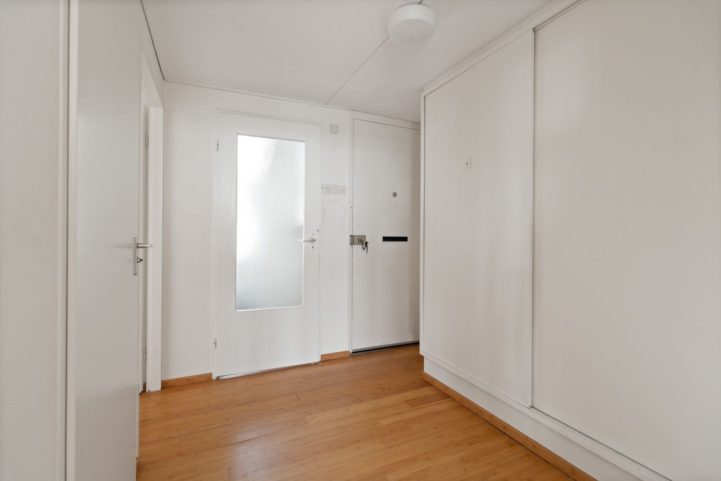 Photo 34 of Utrechtseweg 145-125