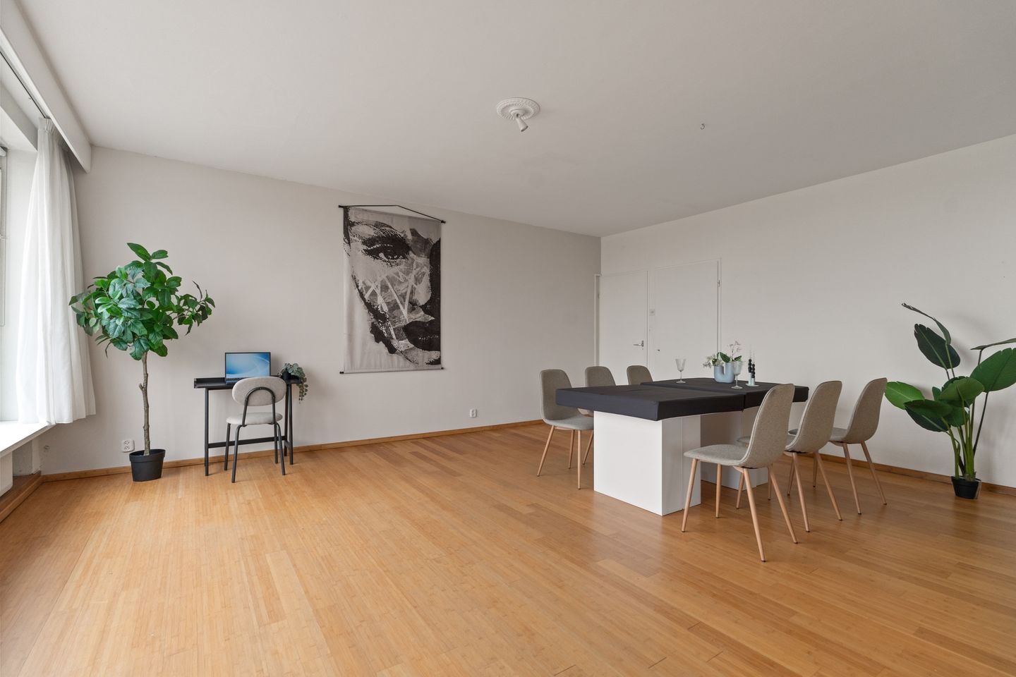 Photo 20 of Utrechtseweg 145-125