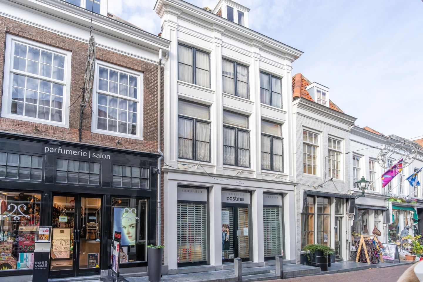 Bekijk foto 1 van Dam 7