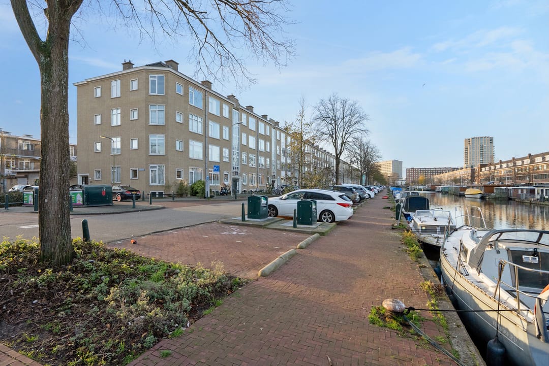 Photo 37 of Lopikstraat 7