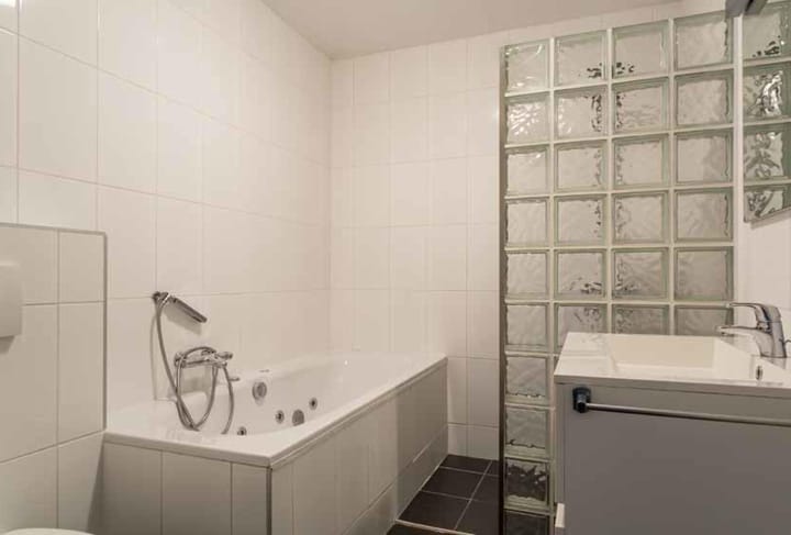 Foto 11 van Parallelweg 5