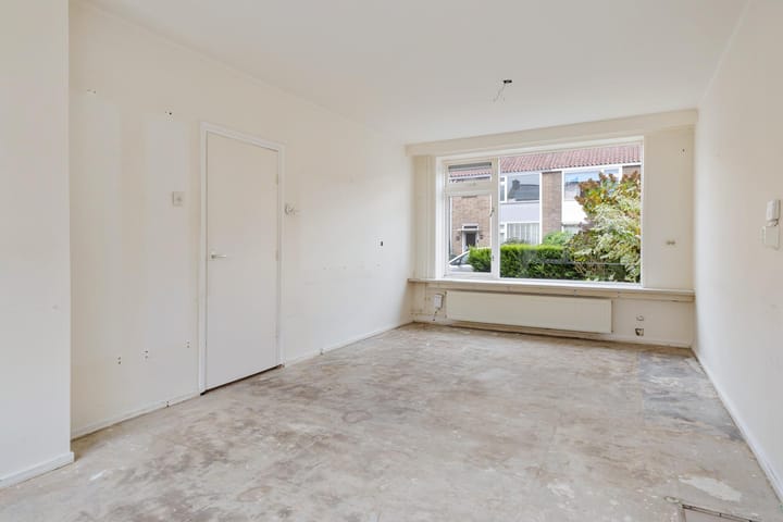 Photo 4 of Van Nijenrodestraat 33