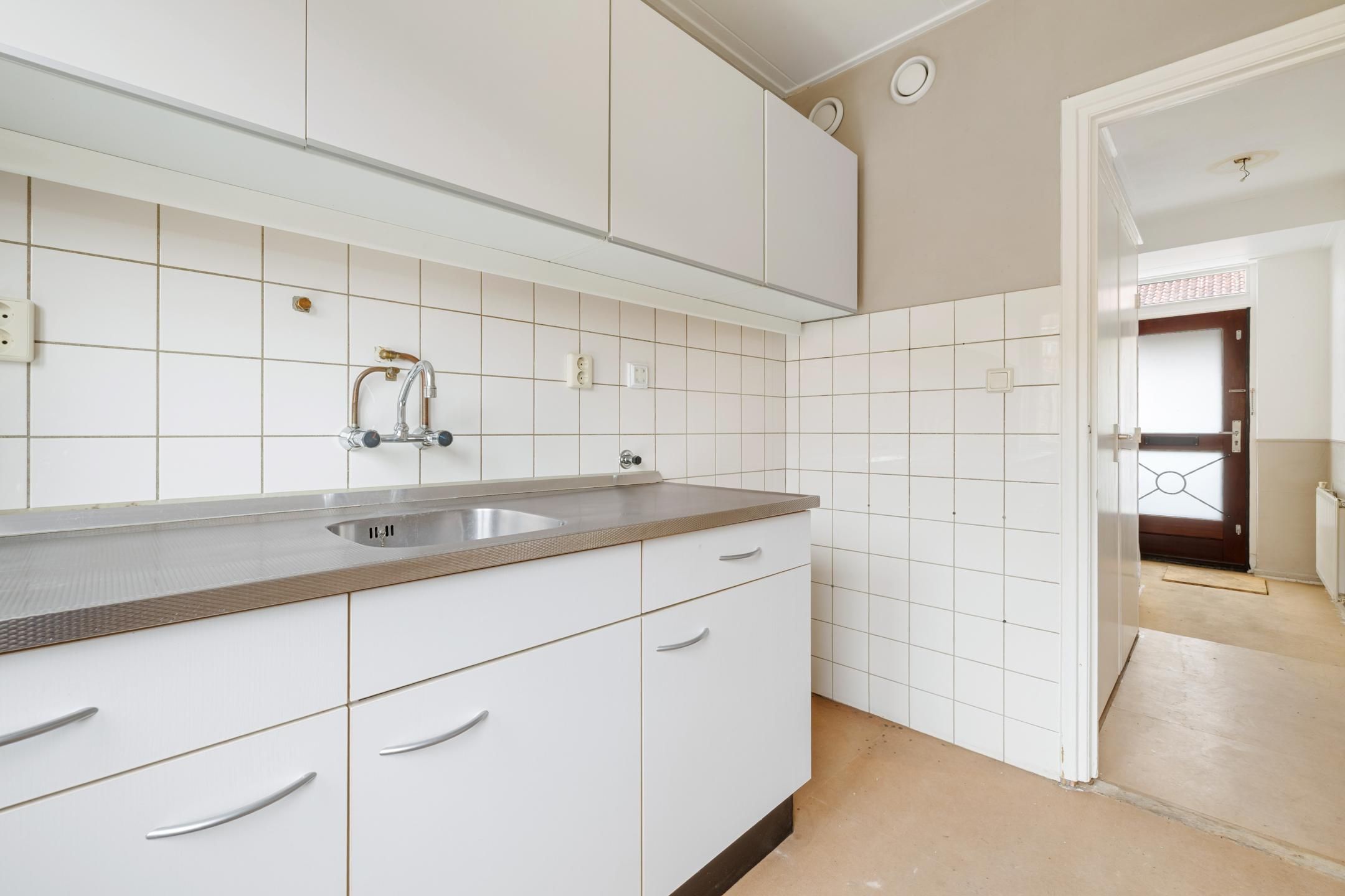 Photo 6 of Van Nijenrodestraat 33