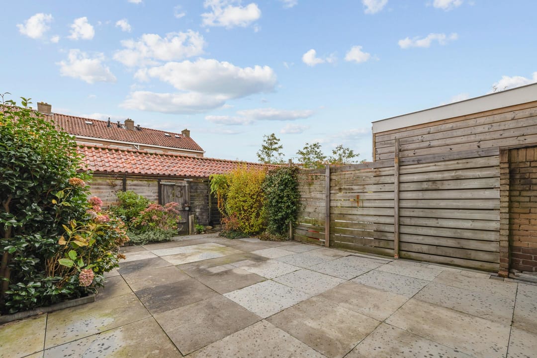 Photo 23 of Van Nijenrodestraat 33