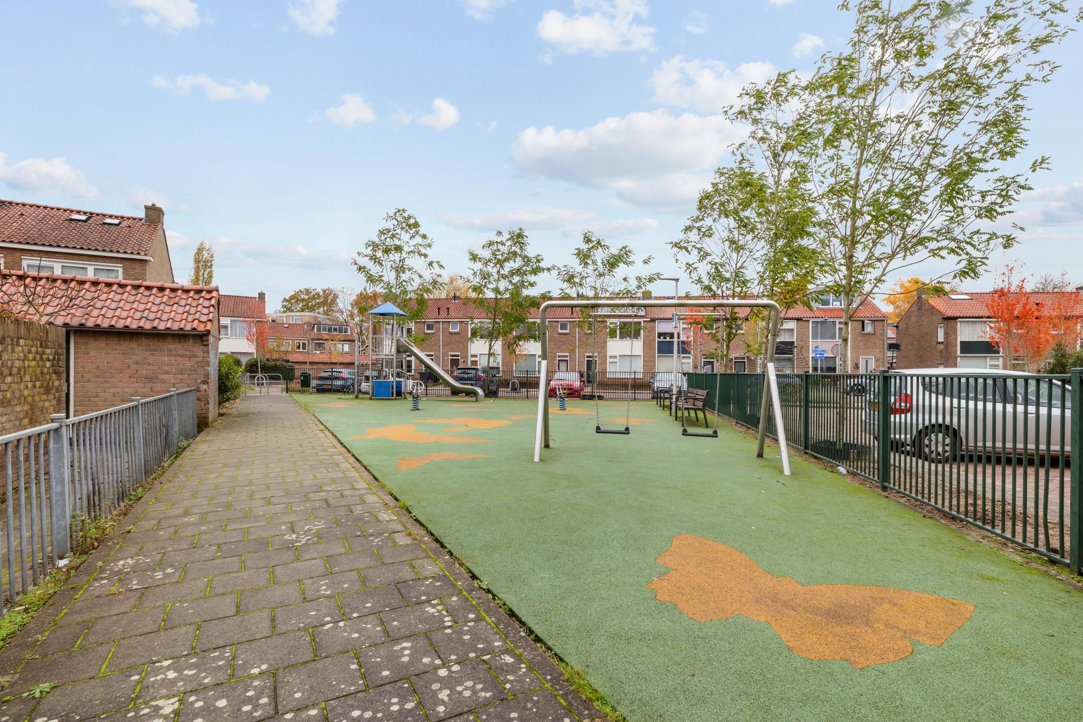 Photo 27 of Van Nijenrodestraat 33