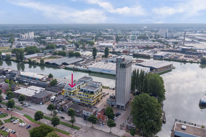 Photo 30 of Zuiderzeestraat 95