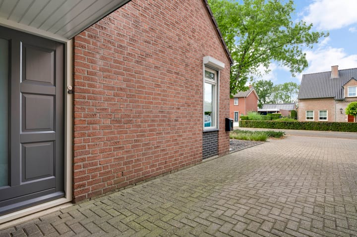 Foto 27 van Hubert Cuyperslaan 47