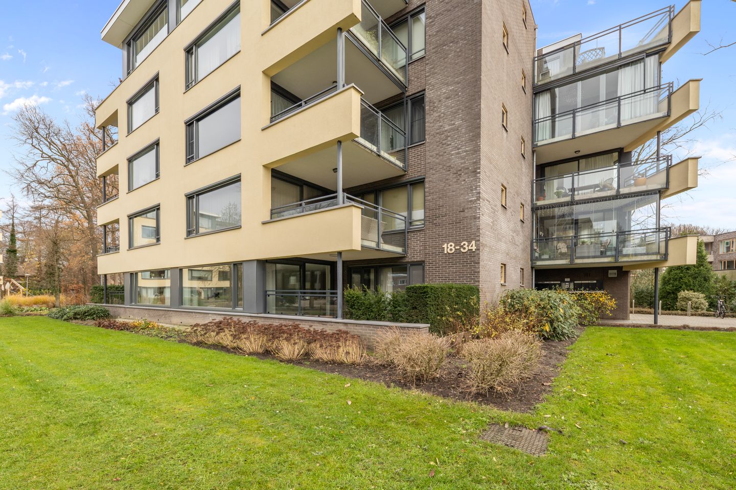 Foto 1 van Mariaplein 18