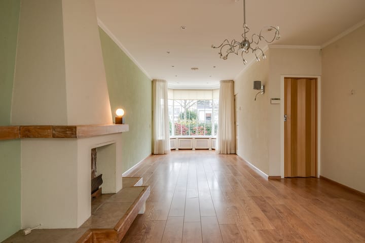 Foto 2 van Julianalaan 37