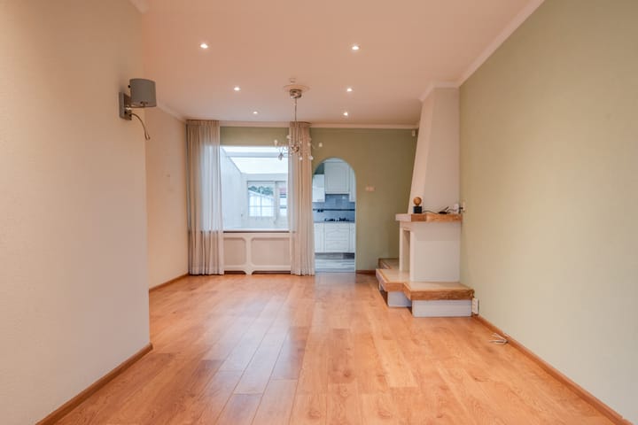 Foto 9 van Julianalaan 37