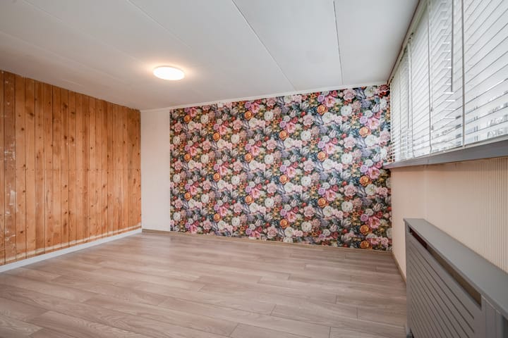 Foto 21 van Julianalaan 37