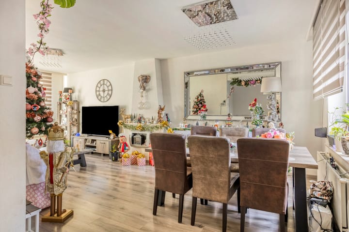 Foto 10 van Burgemeester Wilmarstraat 3