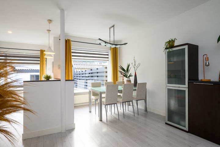 Photo 5 of Bellstraat 8