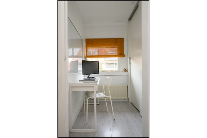 Photo 18 of Bellstraat 8