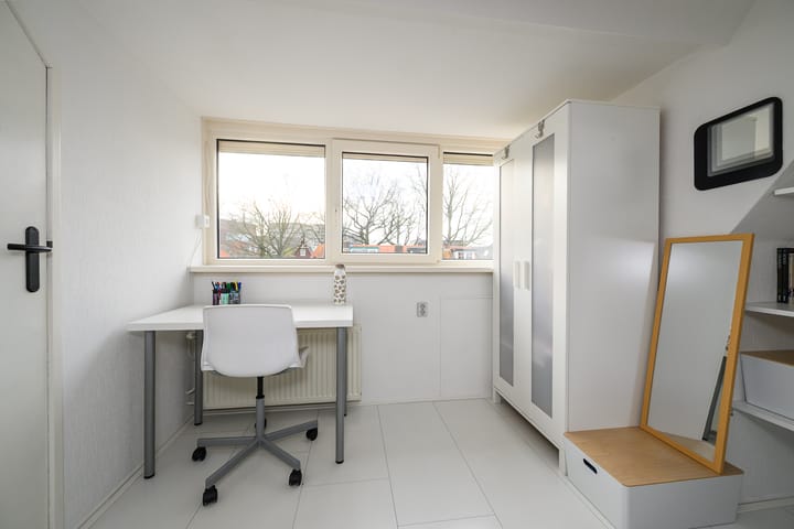 Photo 24 of Bellstraat 8