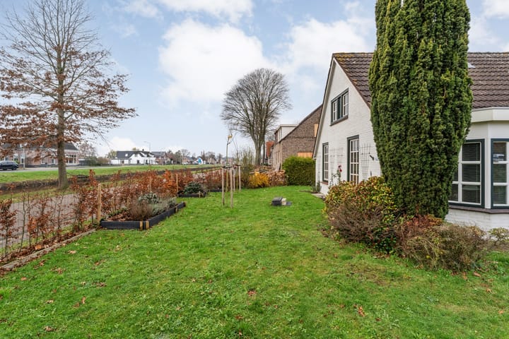 Foto 41 van Parallelweg 78