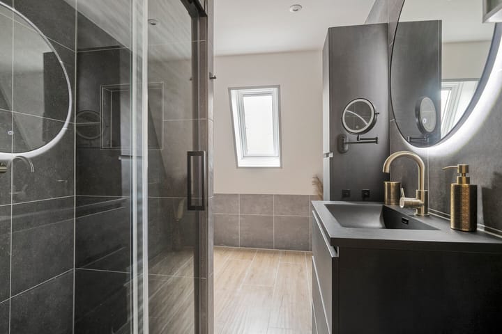 Photo 3 of Bosgouw 244