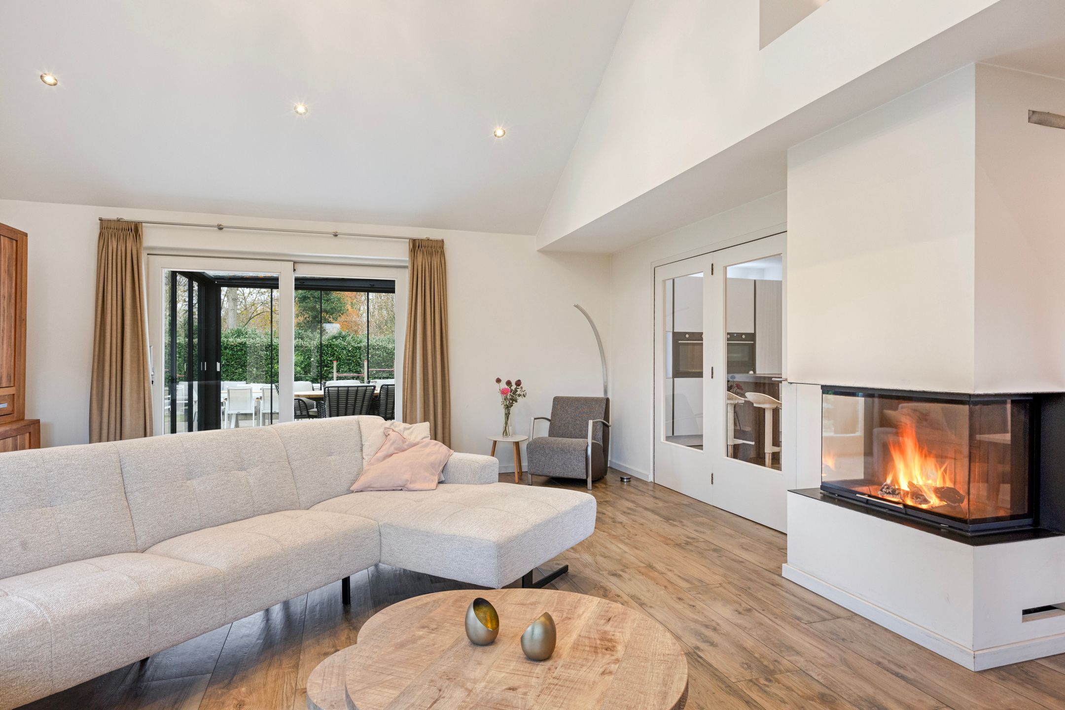 Foto 18 van Heilige Stoel 6705