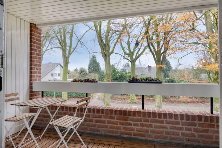 Photo 28 of Heilige Stoel 6705