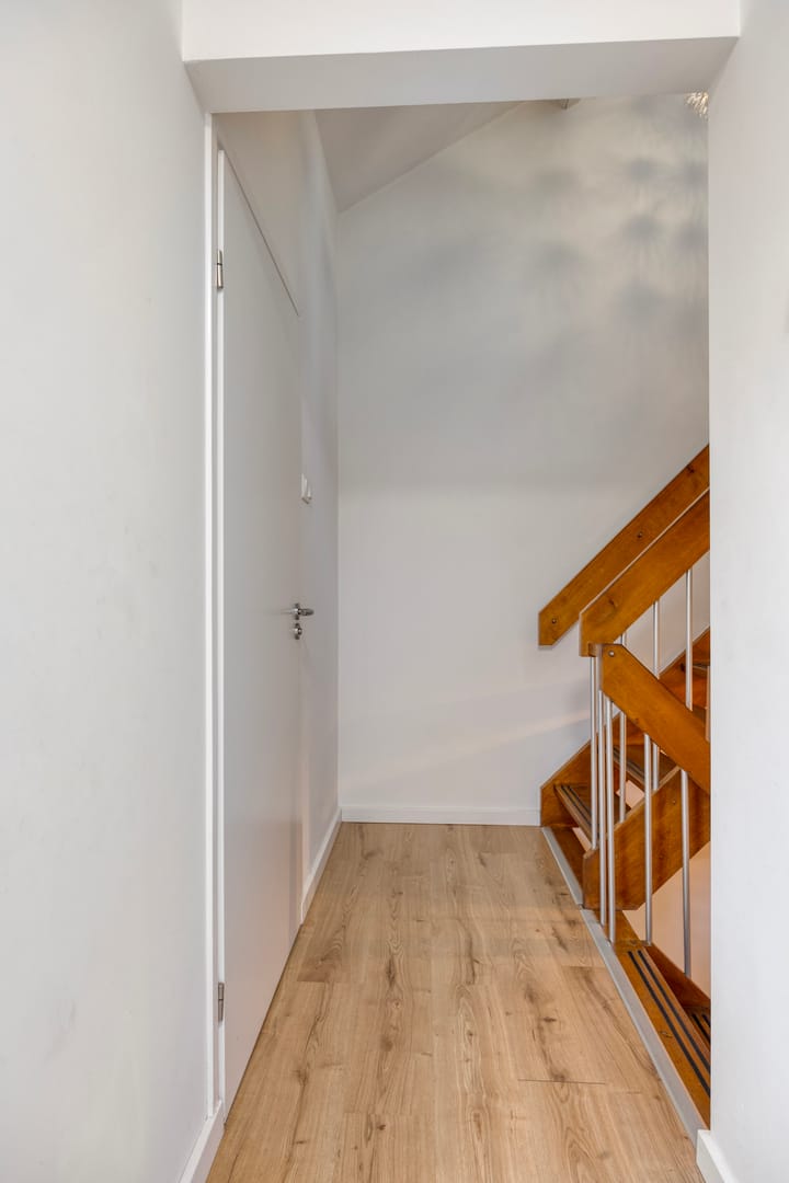 Photo 45 of Heilige Stoel 6705