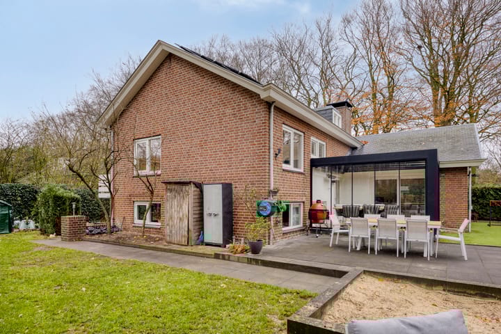 Photo 66 of Heilige Stoel 6705