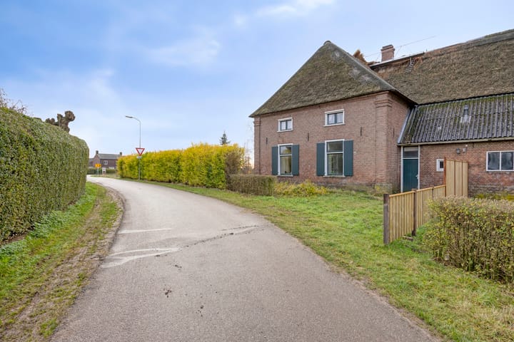 Foto 28 van Woordsestraat 3