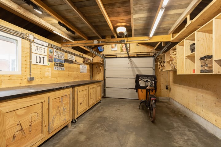 Foto 35 van Meester de Vriesstraat 31